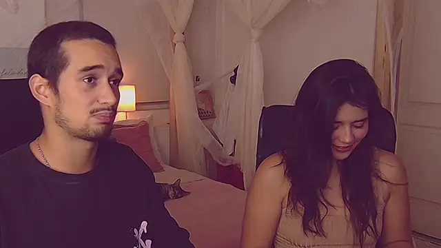 Snapshot of Laila_asher chatting on 10-22-25, 04:13 Laila asher online show from 10-22-25, 04:13