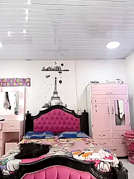 Snapshot of translatina777 chatting on 10-17-25, 05:48 translatina777 online show from 10-17-25, 05:48