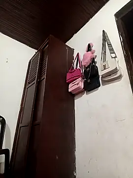 translatina777 online show from 03-17-26, 01:10