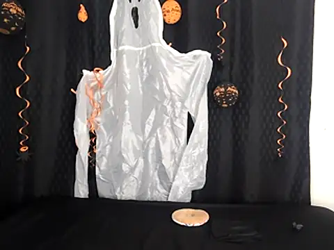 Snapshot of AntonelaMorriz chatting on 10-29-25, 07:21 AntonelaMorriz online show from 10-29-25, 07:21