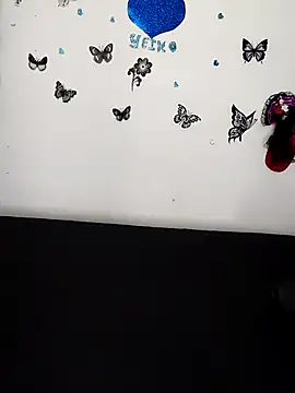 Snapshot of AntonelaMorriz chatting on 11-28-25, 08:06 AntonelaMorriz online show from 11-28-25, 08:06