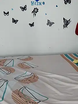 Snapshot of AntonelaMorriz chatting on 12-05-25, 08:34 AntonelaMorriz online show from 12-05-25, 08:34