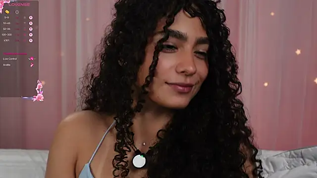 Victoria Curly online show from 10-29-25, 01:52