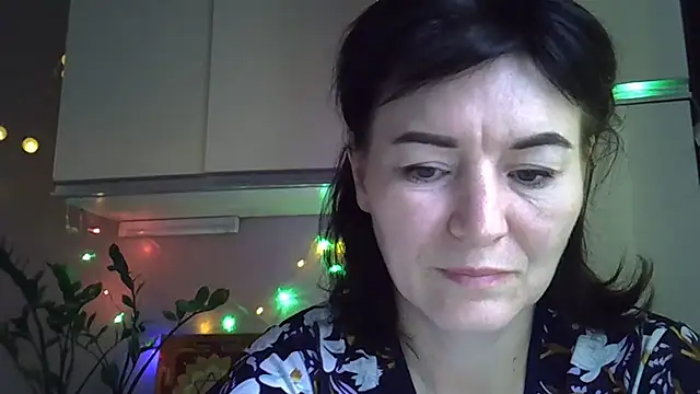 Snapshot of Krystal_82 chatting on 10-02-25, 05:14 Krystal 82 online show from 10-02-25, 05:14