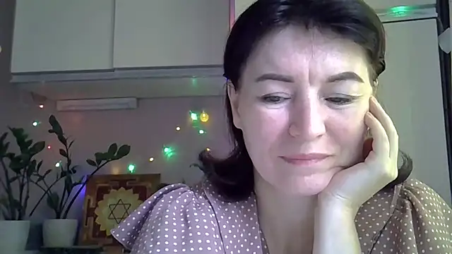 Snapshot of Krystal_82 chatting on 10-05-25, 07:07 Krystal 82 online show from 10-05-25, 07:07