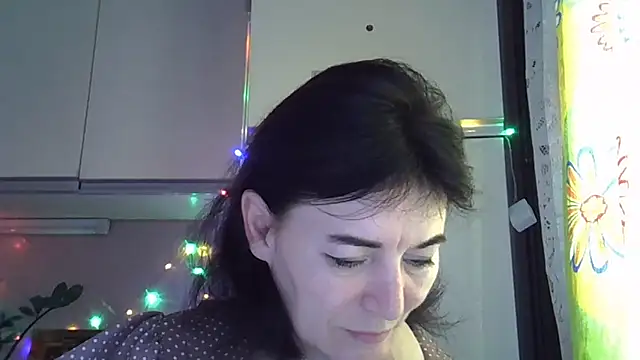 Snapshot of Krystal_82 chatting on 10-14-25, 08:26 Krystal 82 online show from 10-14-25, 08:26