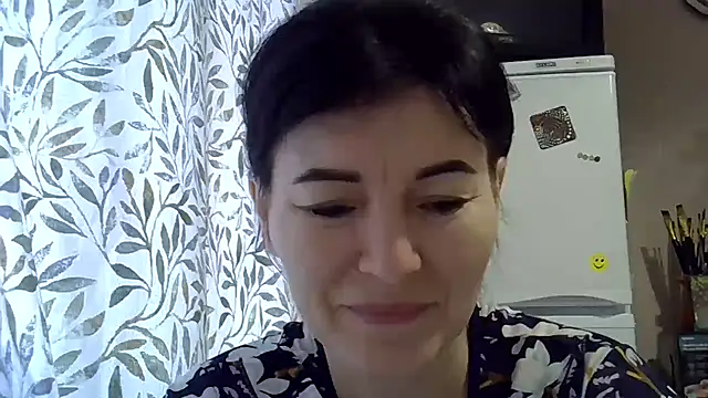 Snapshot of Krystal_82 chatting on 12-03-25, 08:34 Krystal 82 online show from 12-03-25, 08:34