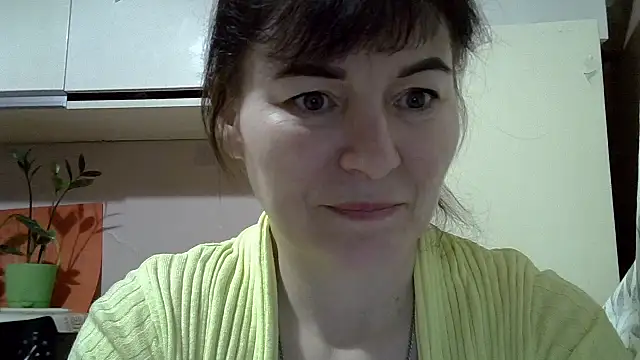 Krystal 82 online show from 02-13-26, 03:52