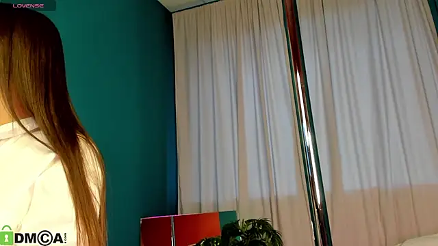 Lillie Miller online show from 02-27-26, 03:06