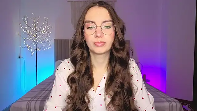 Real cutie1 online show from 03-03-26, 01:50