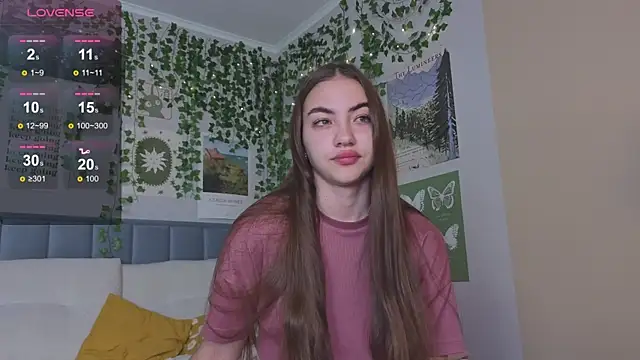 Snapshot of Ashley_Pierce chatting on 09-20-25, 01:17 Ashley Pierce online show from 09-20-25, 01:17