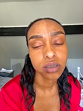 Hazel Dollxx online show from 04-30-26, 10:10