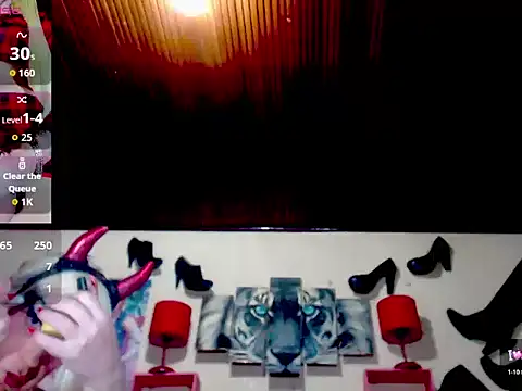 blondehot5v online show from 09-24-25, 12:08