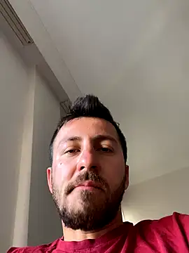 Snapshot of emredenizz07 chatting on 11-04-25, 07:18 emredenizz07 online show from 11-04-25, 07:18