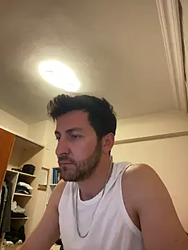 emredenizz07 online show from 03-19-26, 06:34