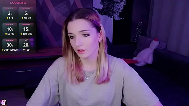 Sandy Belle online show from 10-21-25, 06:52