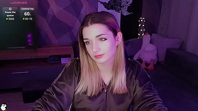 Snapshot of Sandy_Belle chatting on 11-29-25, 05:16 Sandy Belle online show from 11-29-25, 05:16