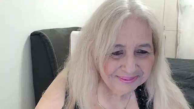 SusiLifeXXX online show from 04-22-26, 07:37