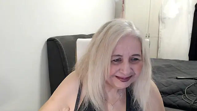 SusiLifeXXX online show from 04-27-26, 07:01