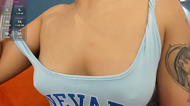 Snapshot of MartinaBlakees chatting on 12-05-25, 12:47 MartinaBlakees online show from 12-05-25, 12:47