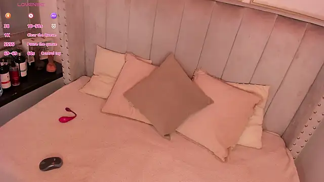 Seshat Hitt online show from 12-02-25, 04:51