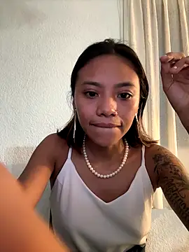 Nia Desire online show from 09-19-25, 06:26