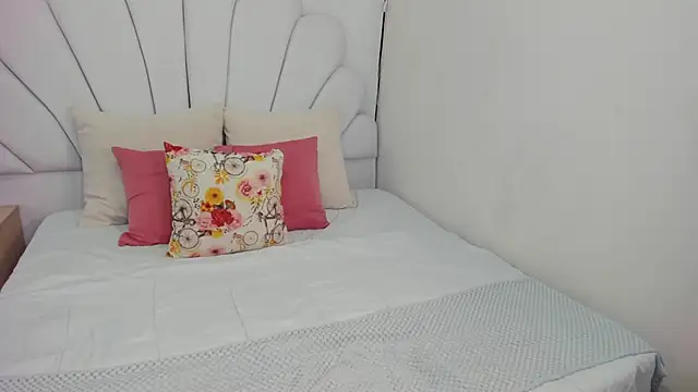 shamara thomson online show from 10-17-25, 10:45