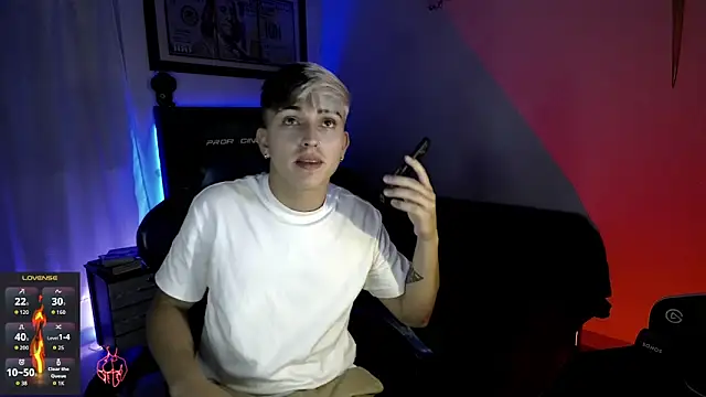 Justin trevor1 online show from 04-22-26, 02:14