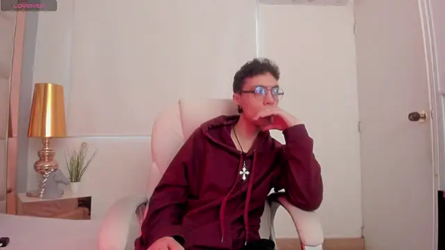 dark sun302 online show from 11-17-25, 08:47