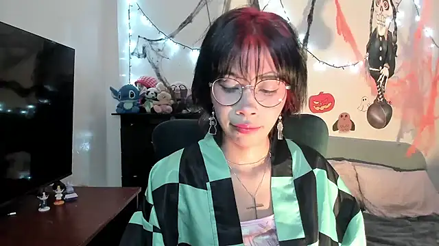 dolliette24 online show from 10-24-25, 10:28