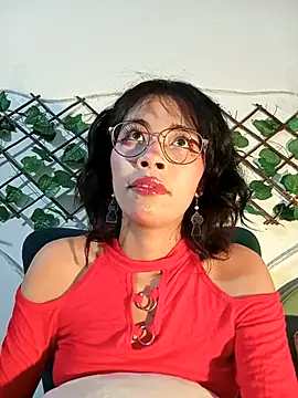 dolliette24 online show from 04-05-26, 11:24