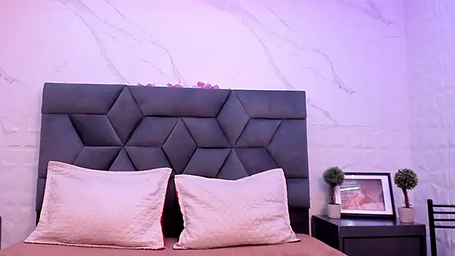 Maia Park online show from 11-14-25, 11:42