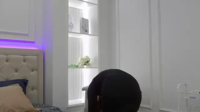 ZoeyNeal online show from 03-07-26, 02:47