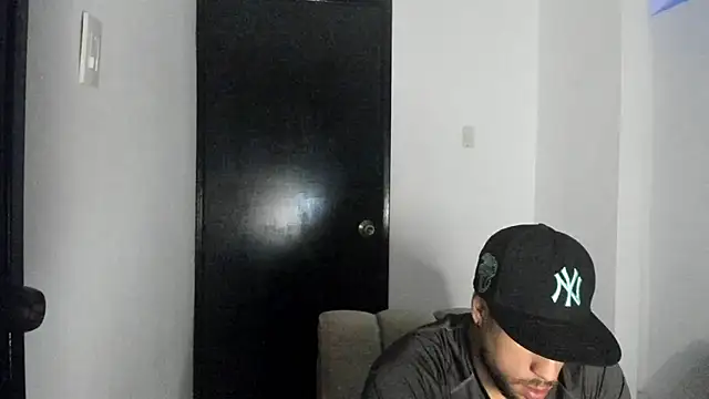 ThiagoLugo online show from 06-12-26, 03:38