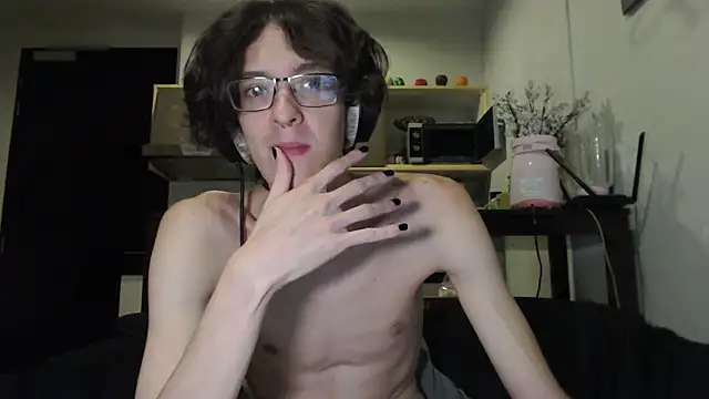 LovesomeCookie online show from 10-07-25, 02:03