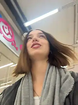 DollyTall online show from 10-13-25, 07:41