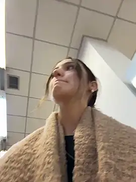 DollyTall online show from 10-14-25, 09:43