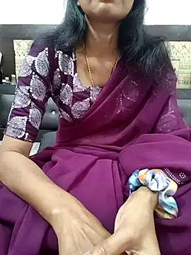 Yourhotsweetgirl online show from 11-11-25, 03:39