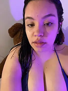 Emily Taylor2 online show from 10-16-25, 02:01