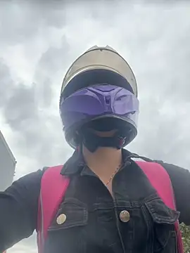 Camilla Miller01 online show from 04-10-26, 06:12