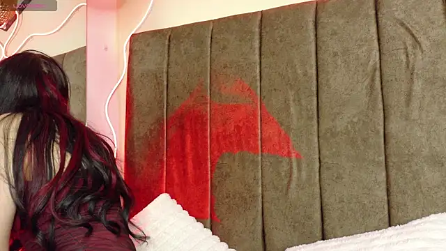 Megan  cole1 online show from 09-17-25, 04:14