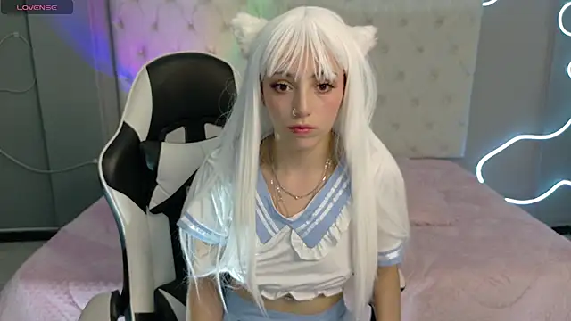 Megan  cole1 online show from 09-24-25, 03:54