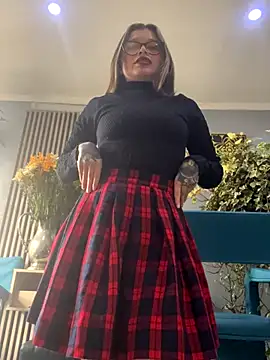 Snapshot of KoraSweett chatting on 11-04-25, 08:19 KoraSweett online show from 11-04-25, 08:19