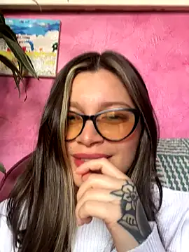 Snapshot of KoraSweett chatting on 11-07-25, 07:03 KoraSweett online show from 11-07-25, 07:03