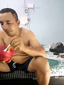 miroqui143 online show from 10-31-25, 11:28