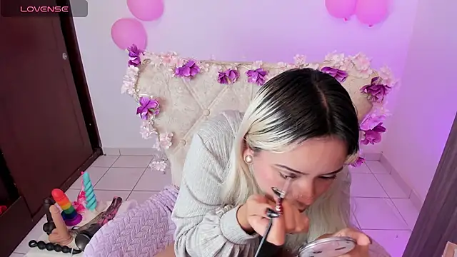 Nataliahenao69 online show from 11-04-25, 03:11