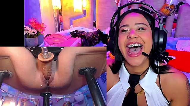 Snapshot of Gina_Kurt chatting on 10-06-25, 12:52 Gina Kurt online show from 10-06-25, 12:52