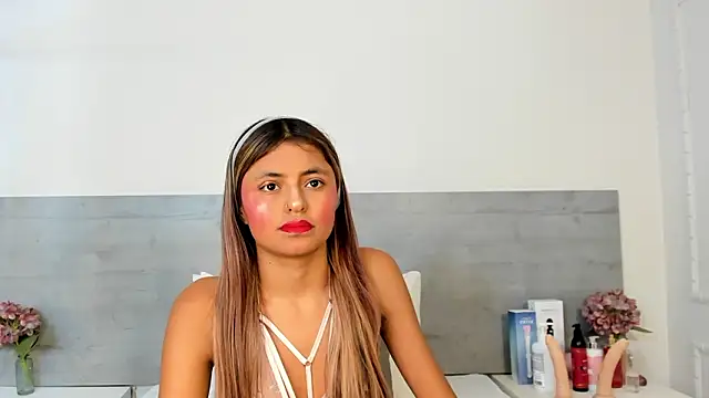 sunnyWhitee online show from 02-02-26, 07:12