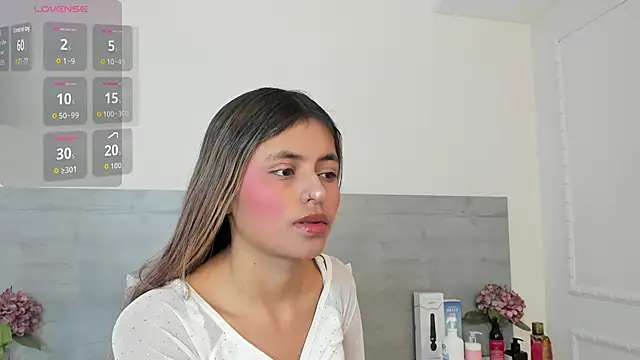 sunnyWhitee online show from 04-22-26, 07:15