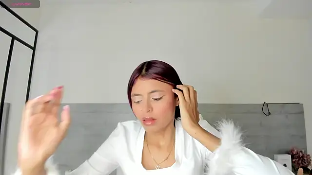 sunnyWhitee online show from 07-10-26, 11:24